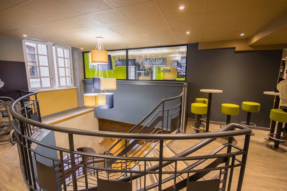 Ibis Budget Marseille Vieux Port Luaran gambar