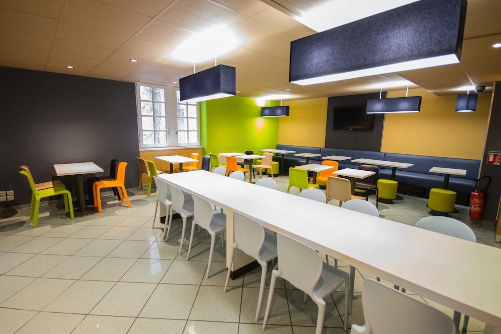 Ibis Budget Marseille Vieux Port Luaran gambar
