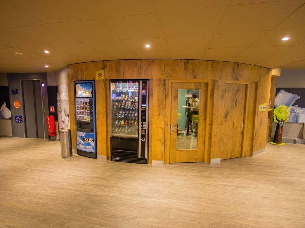 Ibis Budget Marseille Vieux Port Luaran gambar