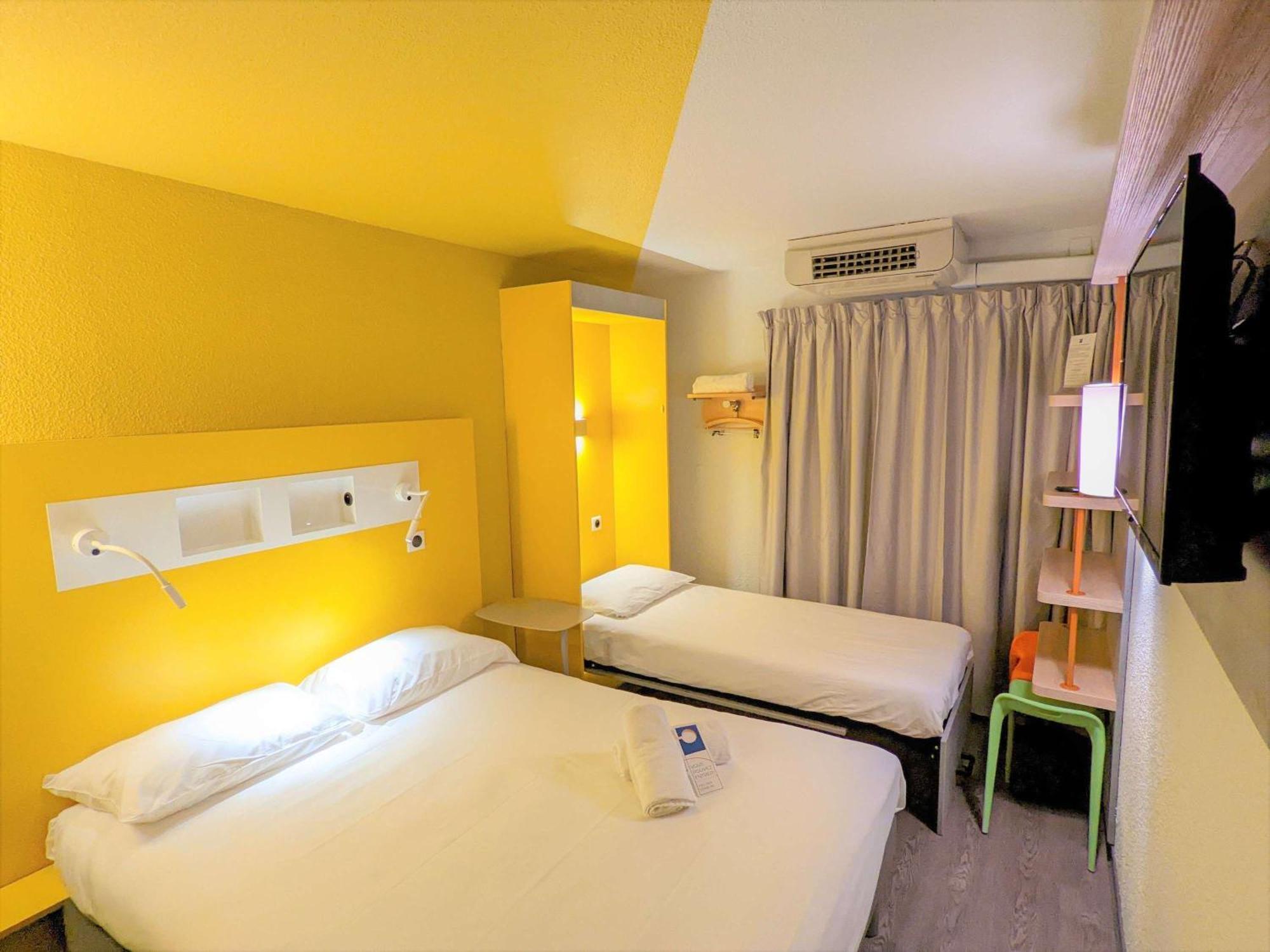 Ibis Budget Marseille Vieux Port Luaran gambar