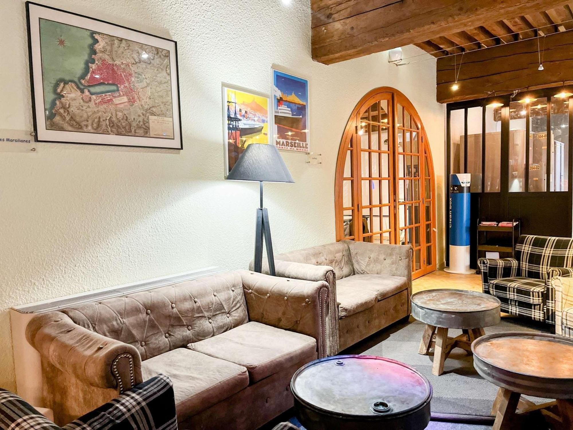 Ibis Budget Marseille Vieux Port Luaran gambar