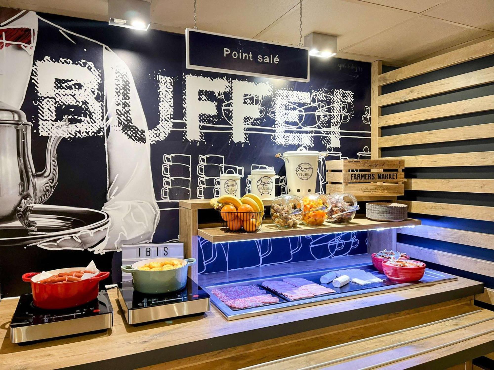 Ibis Budget Marseille Vieux Port Luaran gambar