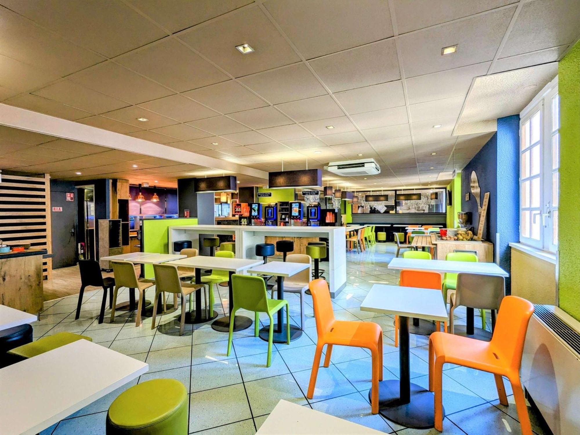 Ibis Budget Marseille Vieux Port Luaran gambar